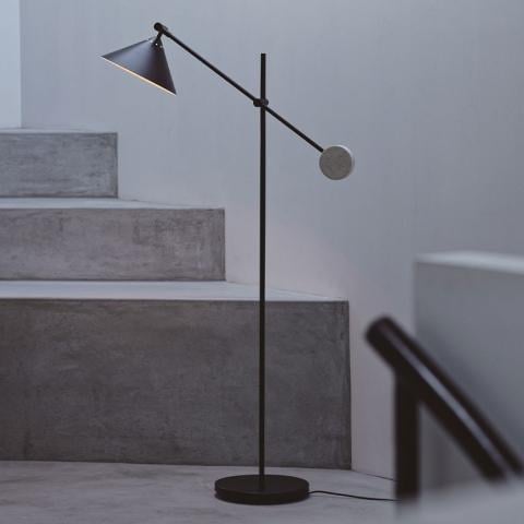 フロアライト トゥロー(LED電球付き)