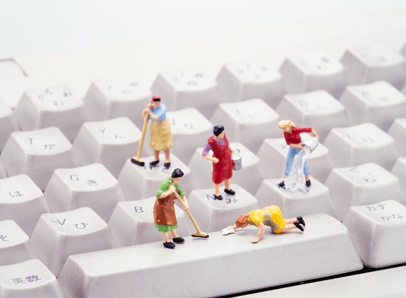 キーボードの汚れは放置しない方が良い
