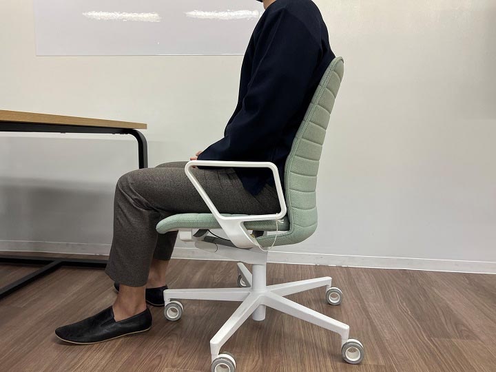 コクヨファブレ 後傾ロッキング
