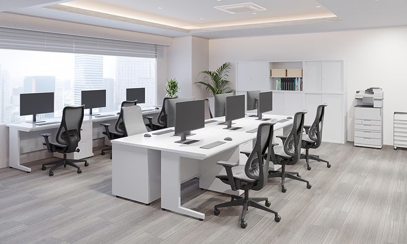 【約15坪・9人用】予算約70万円で叶う白基調の洗練オフィス