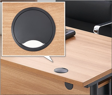 天板と幕板に左右2ヶ所の配線穴