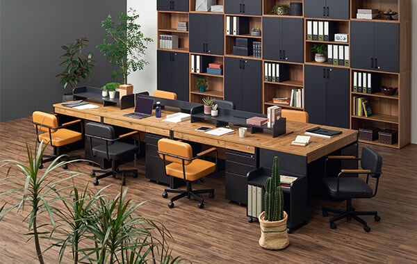 「働きたい」を引き出すヴィンテージ風オフィスには、心身とオフィス環境を改善するグリーンを取り入れよう